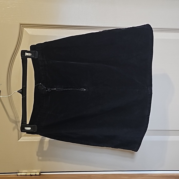 Vintage Winnie the Pooh girls size 16 velvet skirt ๐ ๐ - Picture 3 of 6